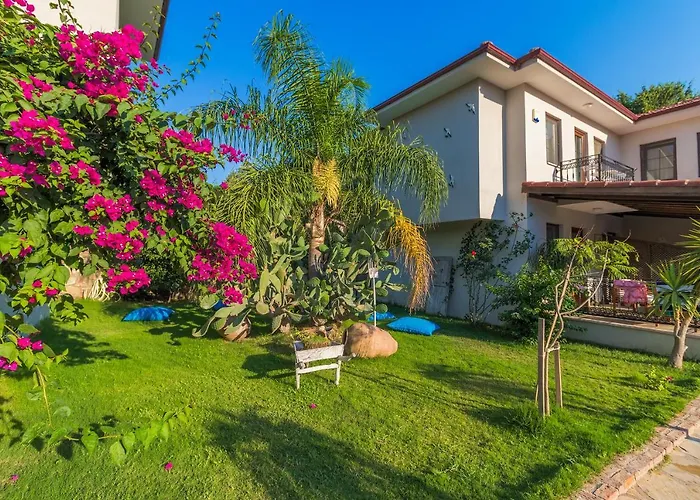 Mavi Deniz Konukevi 3*