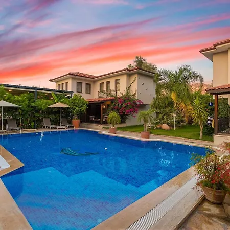 ゲストハウス Mavi Deniz