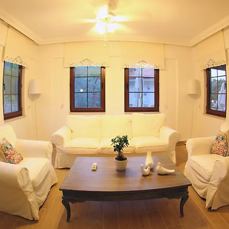 Mavi Deniz 3* セリミエ