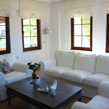 ゲストハウス Mavi Deniz